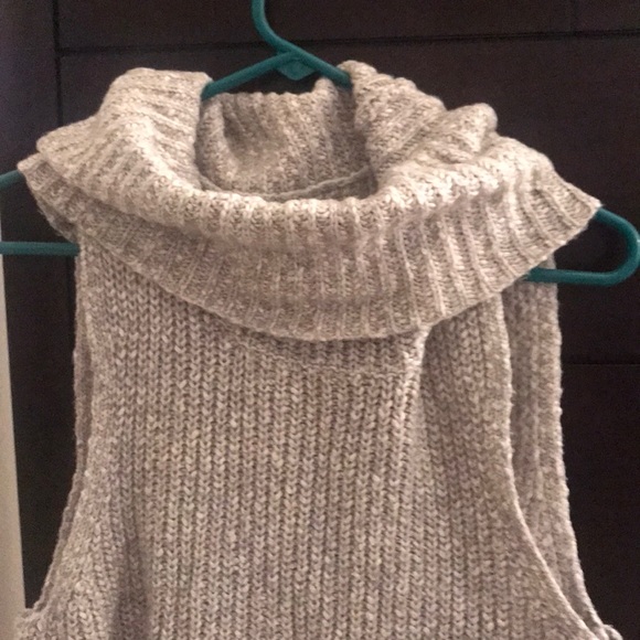 Sweater - Picture 2 of 2